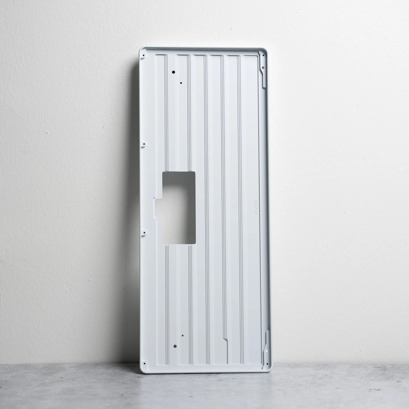 Loop Bottom Case - Finish:White